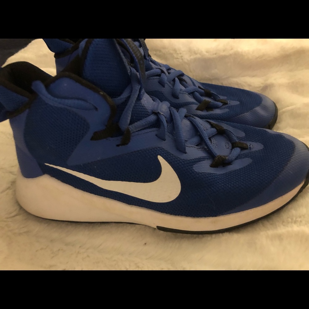 Boys Nike Sneakers